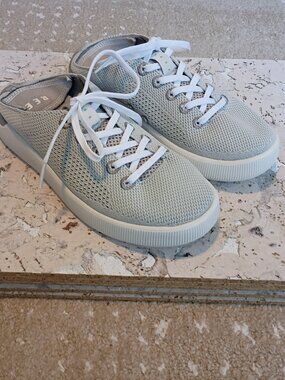 Reef Neptune Women's Gray